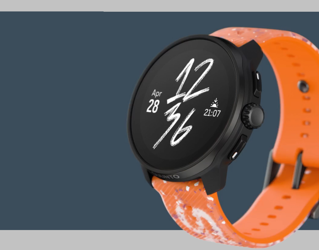 Smartwatch z pomarańczowym paskiem i wyświetlaczem pokazującym datę, godzinę oraz dzień tygodnia.