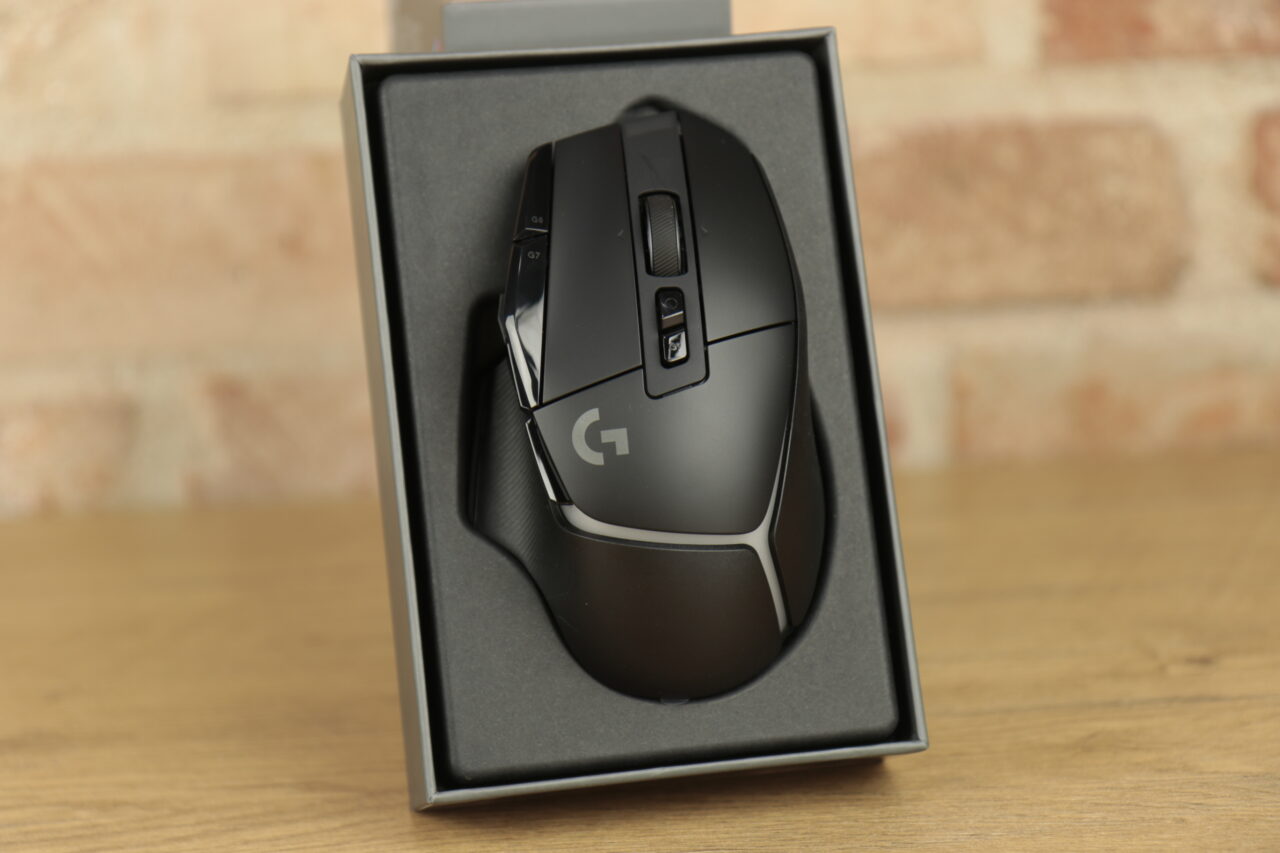 Recenzja Logitech G502 X Plus – mysz gamingowa w pudełku.
