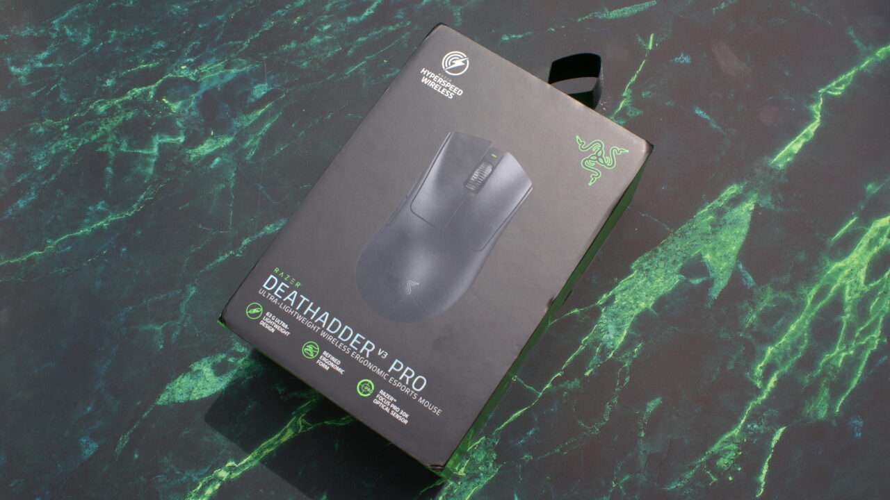 Przód pudełka Razer DeathAdder V3 Pro