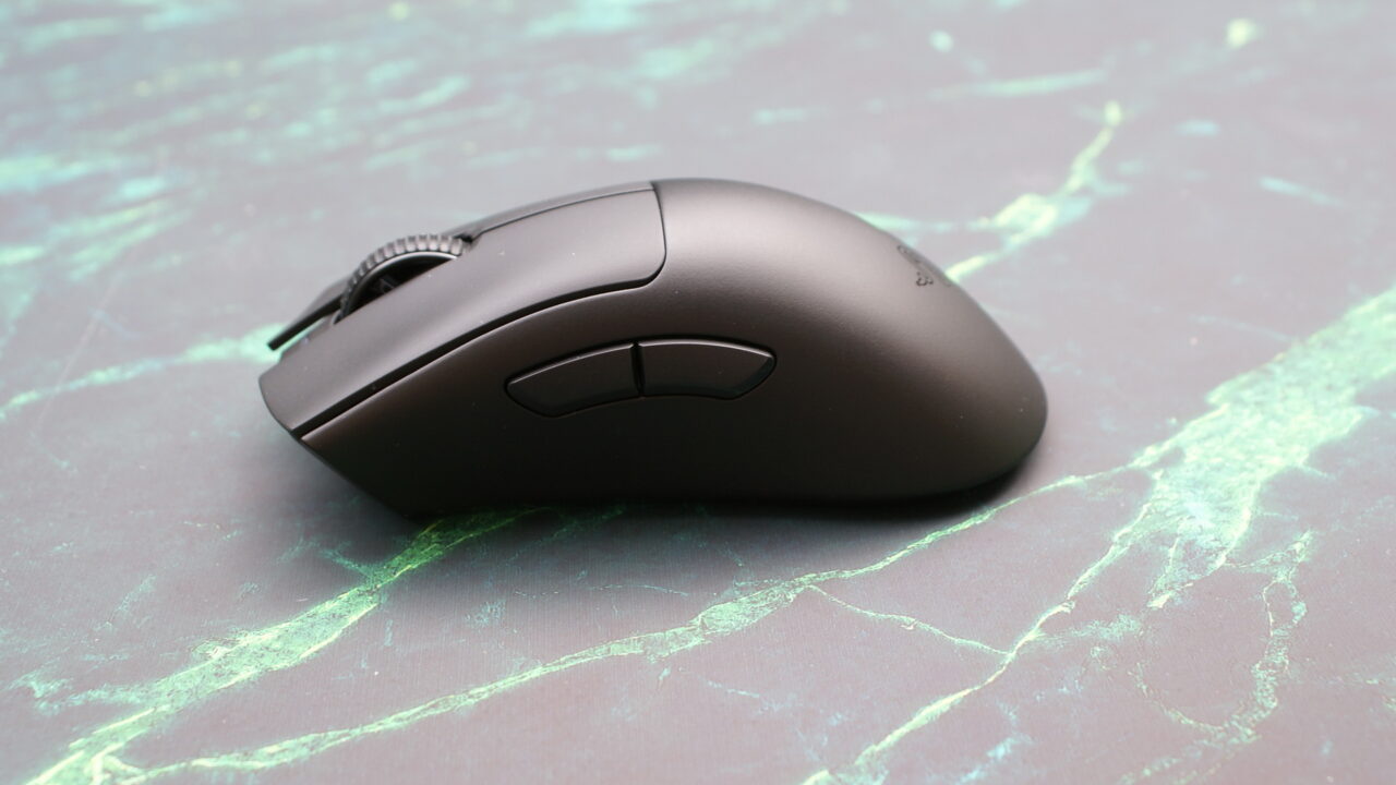 Lewy bok myszki Razer DeathAdder V3 Pro