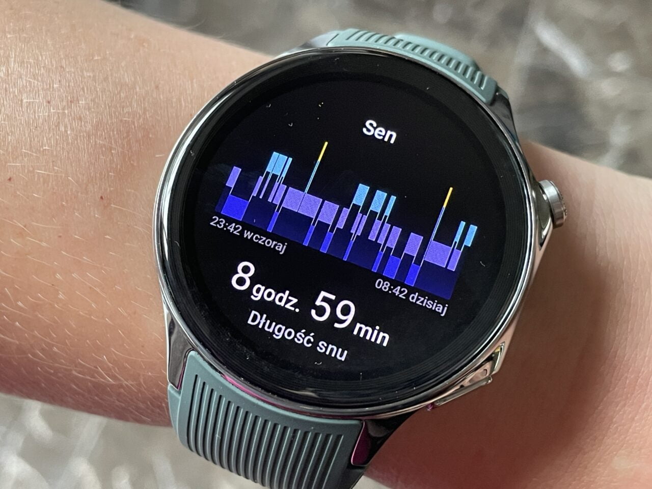 Recenzja OnePlus Watch 2. Interfejs zegarka