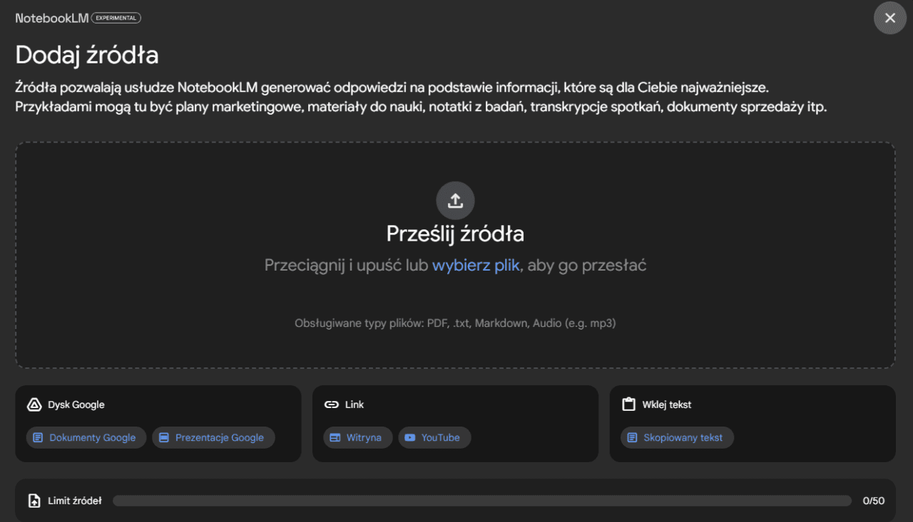 Ekran narzędzia NotebookLM z opcją dodania źródeł, takich jak pliki, linki i teksty, obsługujący pliki PDF, .txt, Markdown oraz audio.