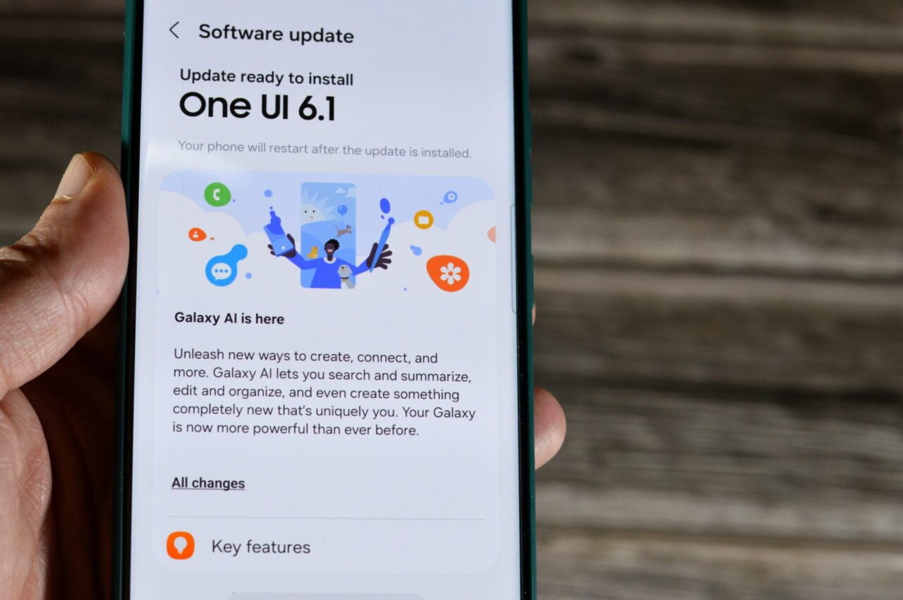 One UI 6.1.1