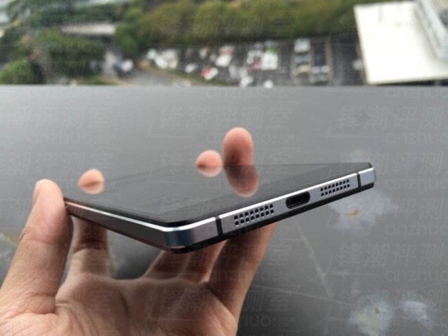 New-real-life-photos-of-the-Oppo-R1C-surface (2)
