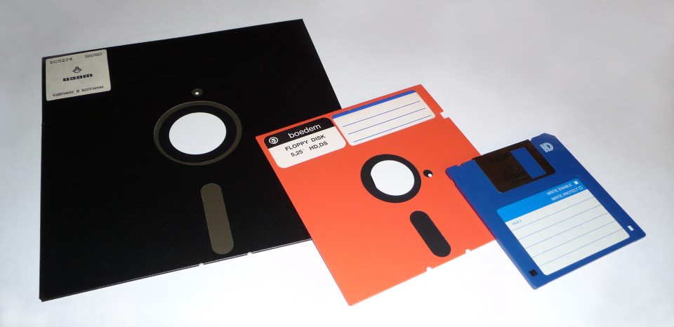floppy disk dyskietka fhd