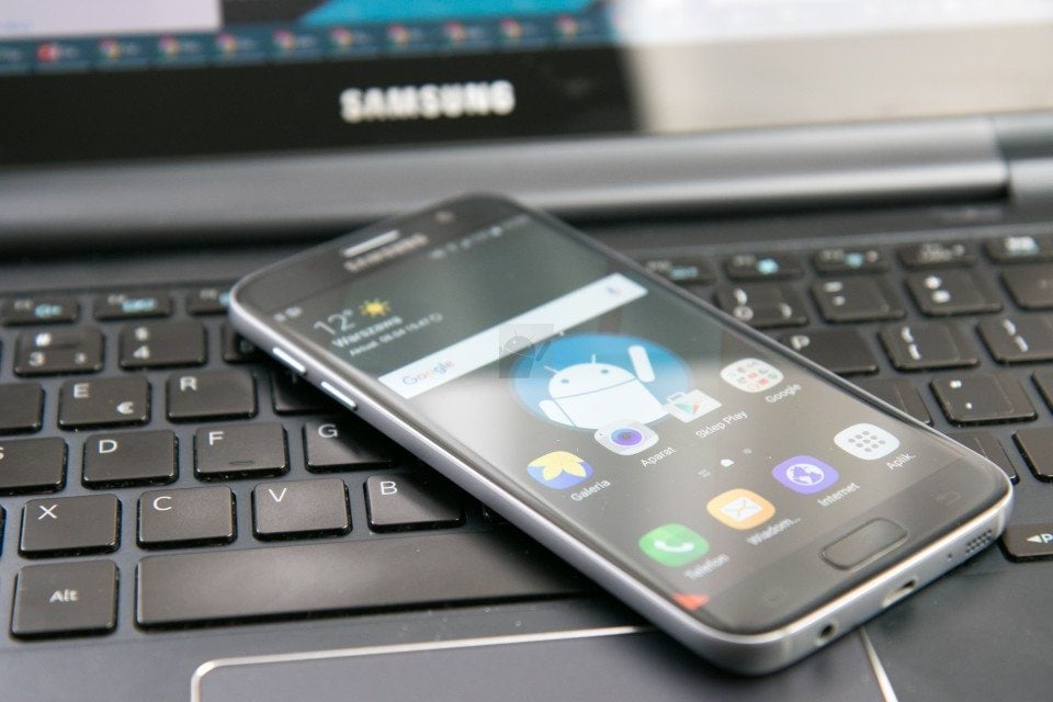 Samsung Galaxy S7-6903