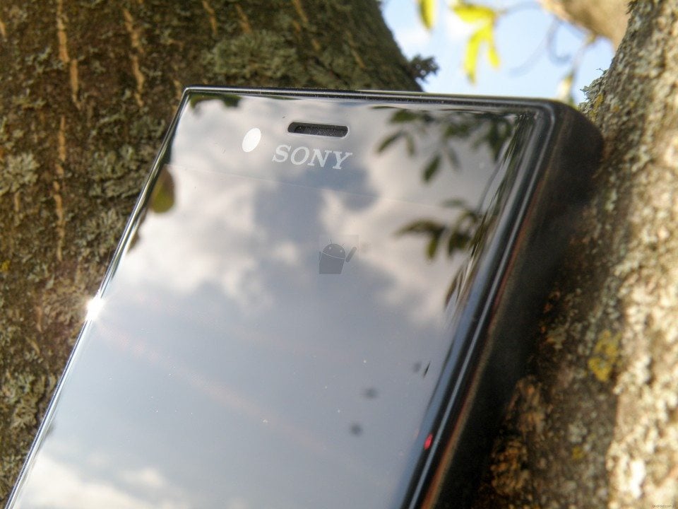sony_xperia_x_compact-55